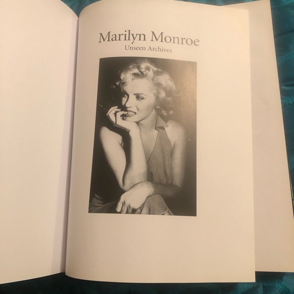 Very glamorous life of Marilyn Monroe vintage book - Picture 3 of 9
